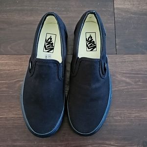 New black vans size 8.5 men, 10 women